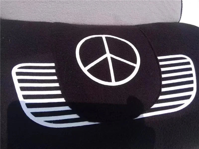 Large Car Shaped Dog Cat Bed Warm Pet House Cool Cartoon Shark Pet Cave Cat Dog Beds Sweet Kittens Basket Warm Cat Beds Cushion