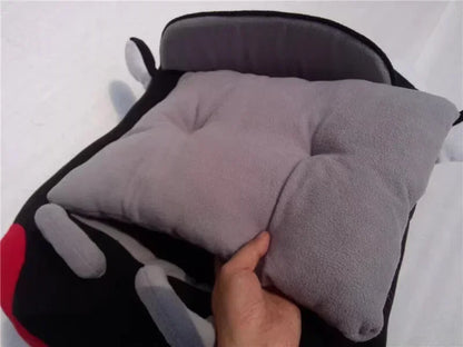 Large Car Shaped Dog Cat Bed Warm Pet House Cool Cartoon Shark Pet Cave Cat Dog Beds Sweet Kittens Basket Warm Cat Beds Cushion